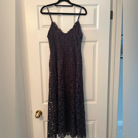 Astr the Label Lace Midi Dress size M - Picture 2 of 6